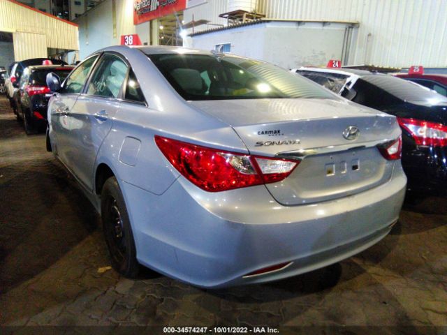 Photo 2 VIN: 00PEB4AC2BH230631 - HYUNDAI SONATA 