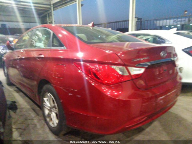 Photo 2 VIN: 00PEB4AC3BH088421 - HYUNDAI SONATA 