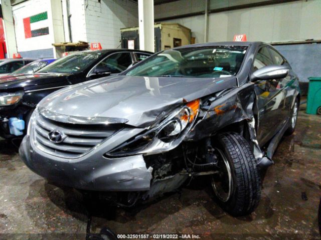 Photo 1 VIN: 00PEB4AC6EH941818 - HYUNDAI SONATA 