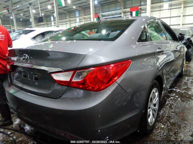 Photo 3 VIN: 00PEB4AC8DH774828 - HYUNDAI SONATA 