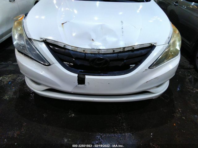 Photo 5 VIN: 00PEC4AB9CH471494 - HYUNDAI SONATA 