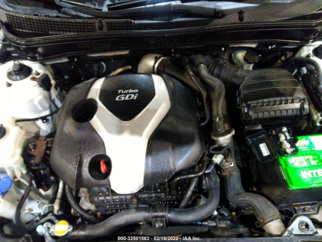 Photo 9 VIN: 00PEC4AB9CH471494 - HYUNDAI SONATA 