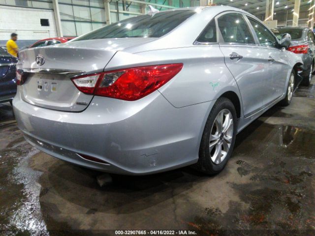 Photo 3 VIN: 00PEC4AC2BH234434 - HYUNDAI SONATA 