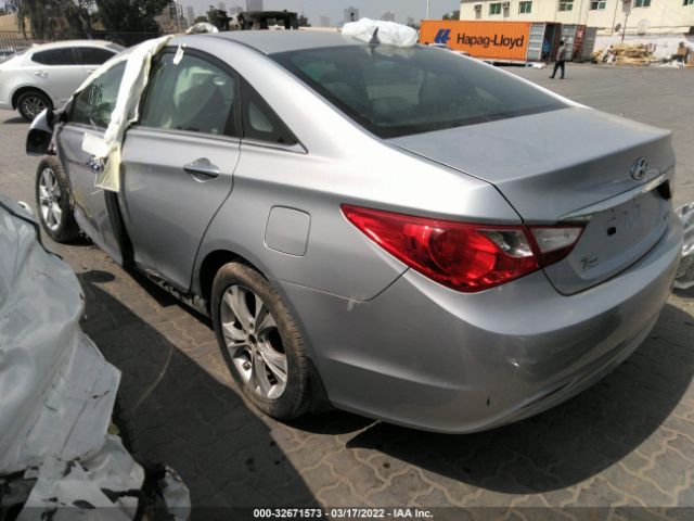 Photo 2 VIN: 00PEC4AC2BH285822 - HYUNDAI SONATA 