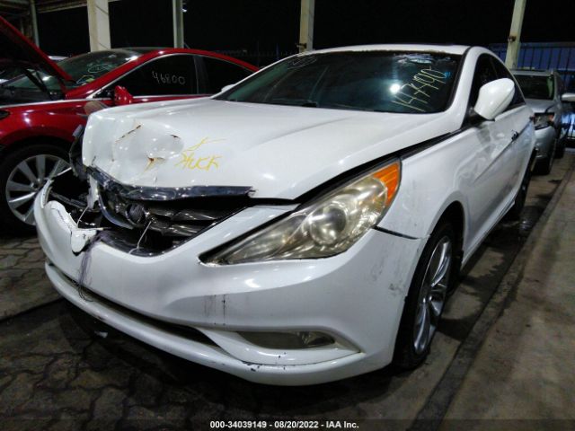 Photo 1 VIN: 00PEC4AC4BH147490 - HYUNDAI SONATA 