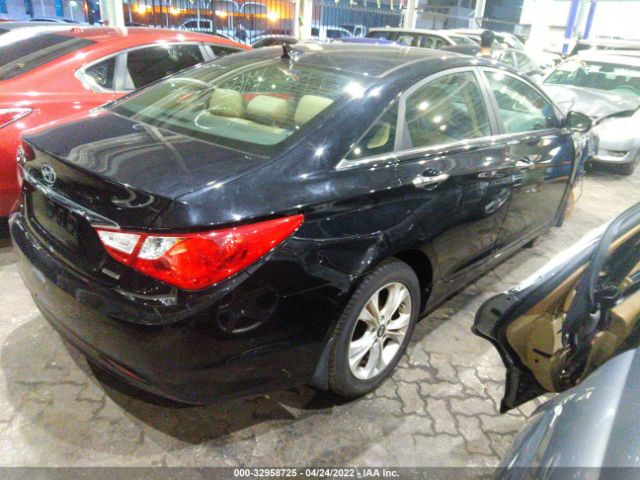 Photo 3 VIN: 00PEC4AC5BH127796 - HYUNDAI SONATA 