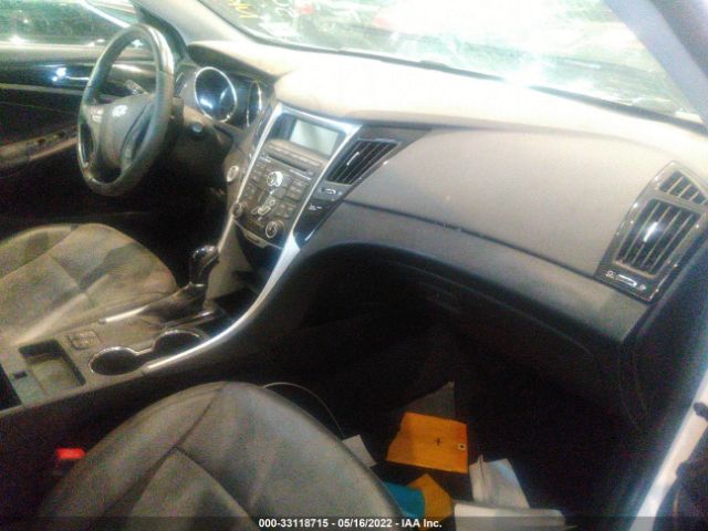 Photo 4 VIN: 00PEC4AC7BH131736 - HYUNDAI SONATA 