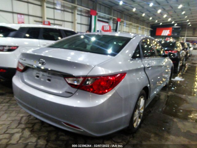 Photo 3 VIN: 00PEC4AC8BH038921 - HYUNDAI SONATA 