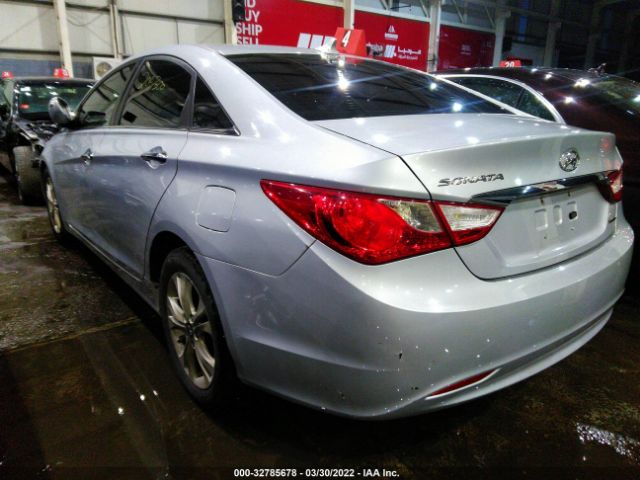 Photo 2 VIN: 00PEC4AC9BH116915 - HYUNDAI SONATA 