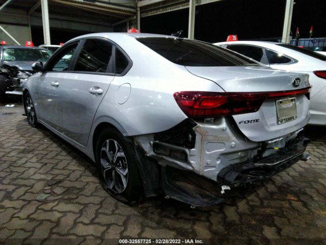 Photo 2 VIN: 00PF24AD3KE094236 - KIA FORTE 