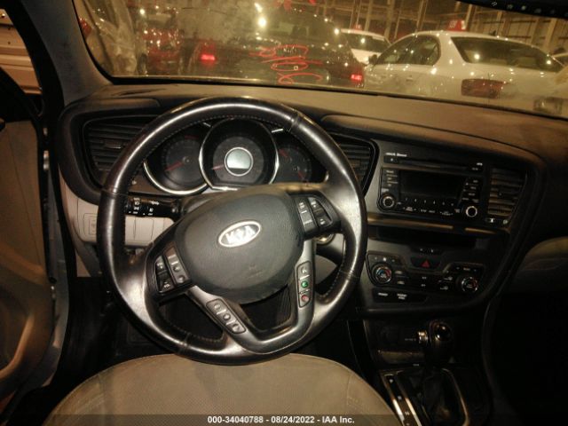 Photo 6 VIN: 00XGN4A76CG003586 - KIA OPTIMA 