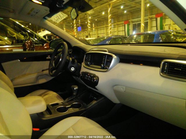 Photo 4 VIN: 00YPG4A35KG543660 - KIA SORENTO 