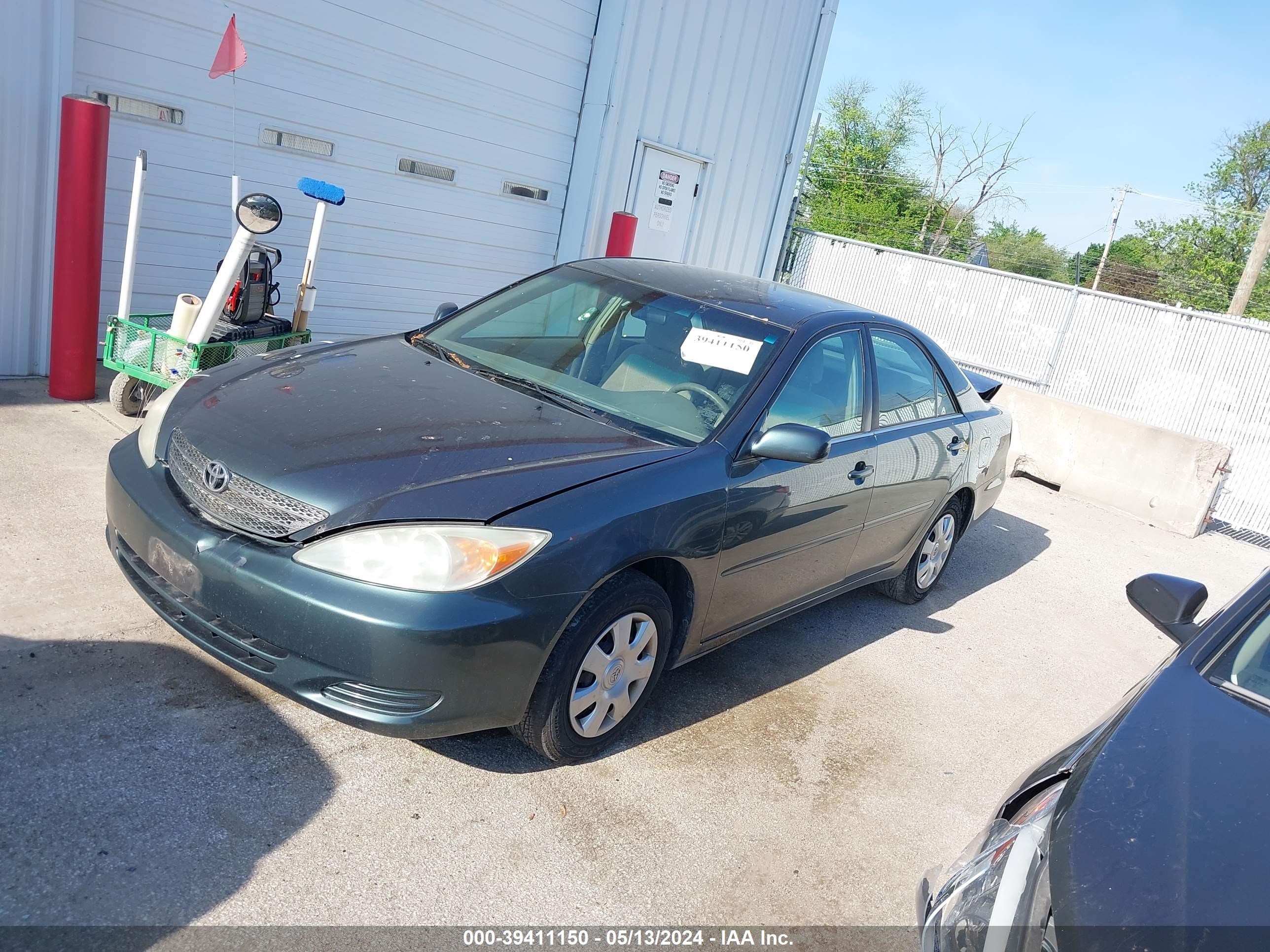 Photo 1 VIN: 04T1BE32K52U52803 - TOYOTA CAMRY 