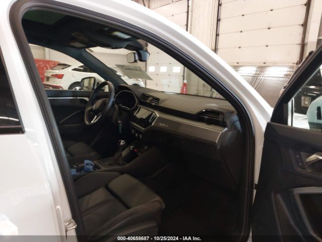 Photo 4 VIN: 0WA1DECF32P102077 - AUDI Q3 