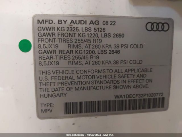 Photo 8 VIN: 0WA1DECF32P102077 - AUDI Q3 