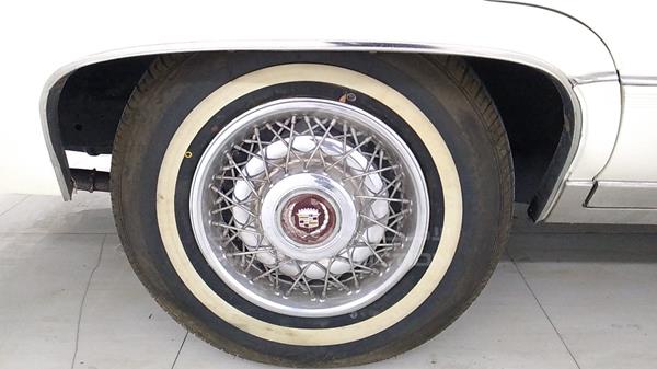 Photo 28 VIN: 156DW5476MR710299 - CADILLAC BROUGHAM 