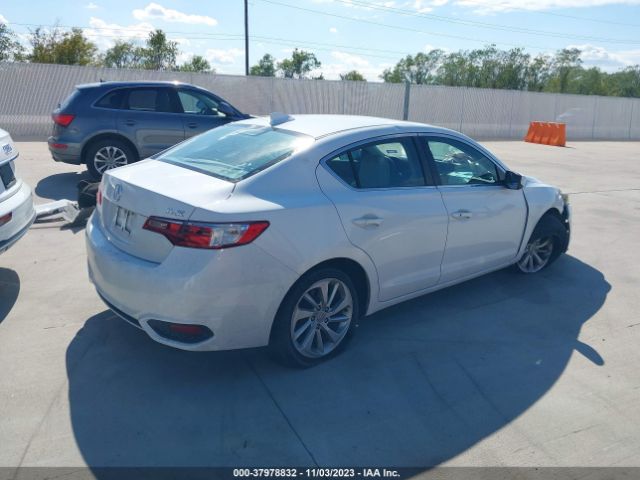 Photo 3 VIN: 19UDE2F30HA000622 - ACURA ILX 