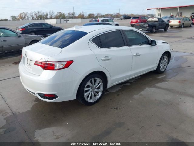 Photo 3 VIN: 19UDE2F30HA001236 - ACURA ILX 