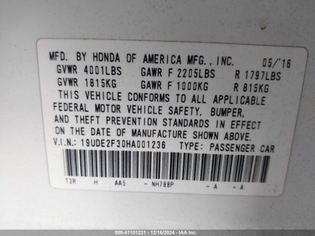 Photo 8 VIN: 19UDE2F30HA001236 - ACURA ILX 