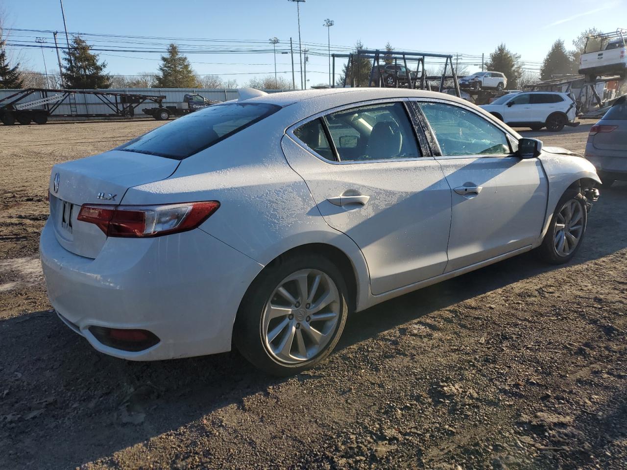 Photo 2 VIN: 19UDE2F30JA002232 - ACURA ILX 