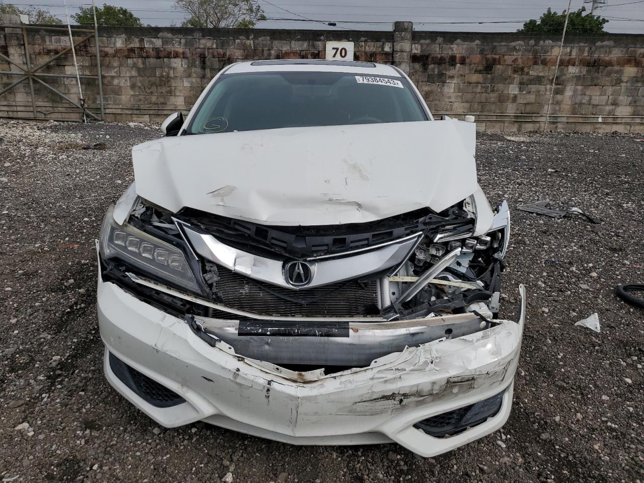 Photo 4 VIN: 19UDE2F30JA002280 - ACURA ILX 