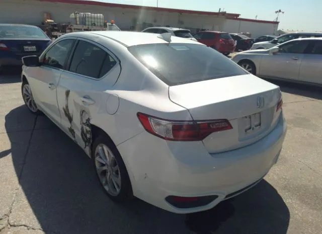 Photo 2 VIN: 19UDE2F32HA011153 - ACURA ILX 