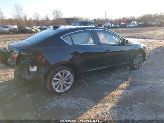 Photo 3 VIN: 19UDE2F32JA006802 - ACURA ILX 