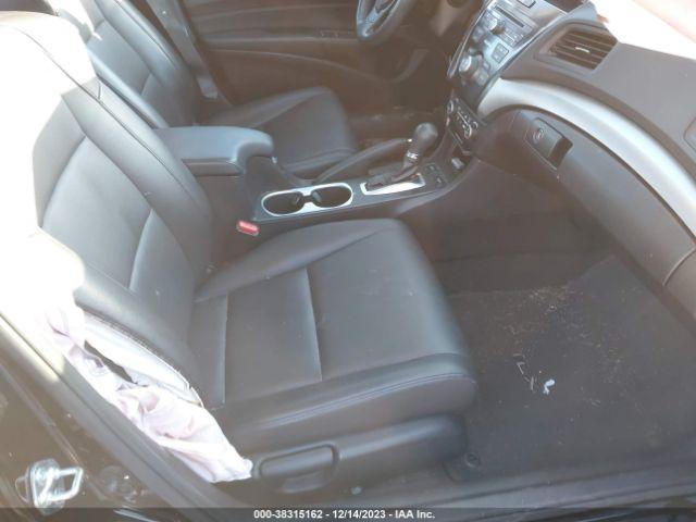 Photo 4 VIN: 19UDE2F32JA006802 - ACURA ILX 