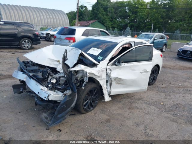 Photo 1 VIN: 19UDE2F33JA004170 - ACURA ILX 