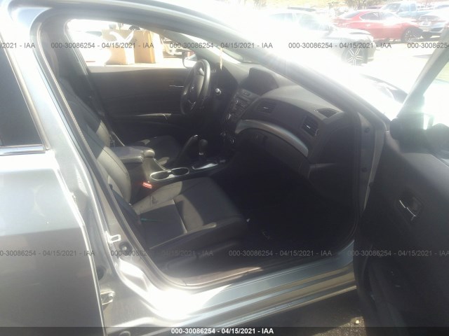 Photo 4 VIN: 19UDE2F33JA008400 - ACURA ILX 