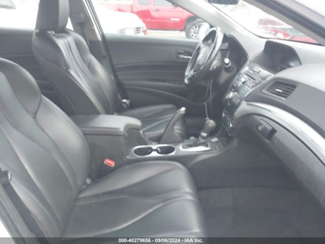 Photo 4 VIN: 19UDE2F33NA001002 - ACURA ILX 