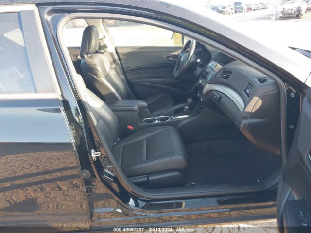 Photo 4 VIN: 19UDE2F34HA010229 - ACURA ILX 