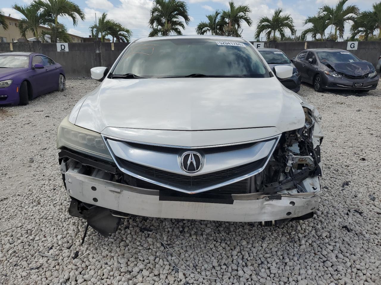 Photo 4 VIN: 19UDE2F34HA013485 - ACURA ILX 