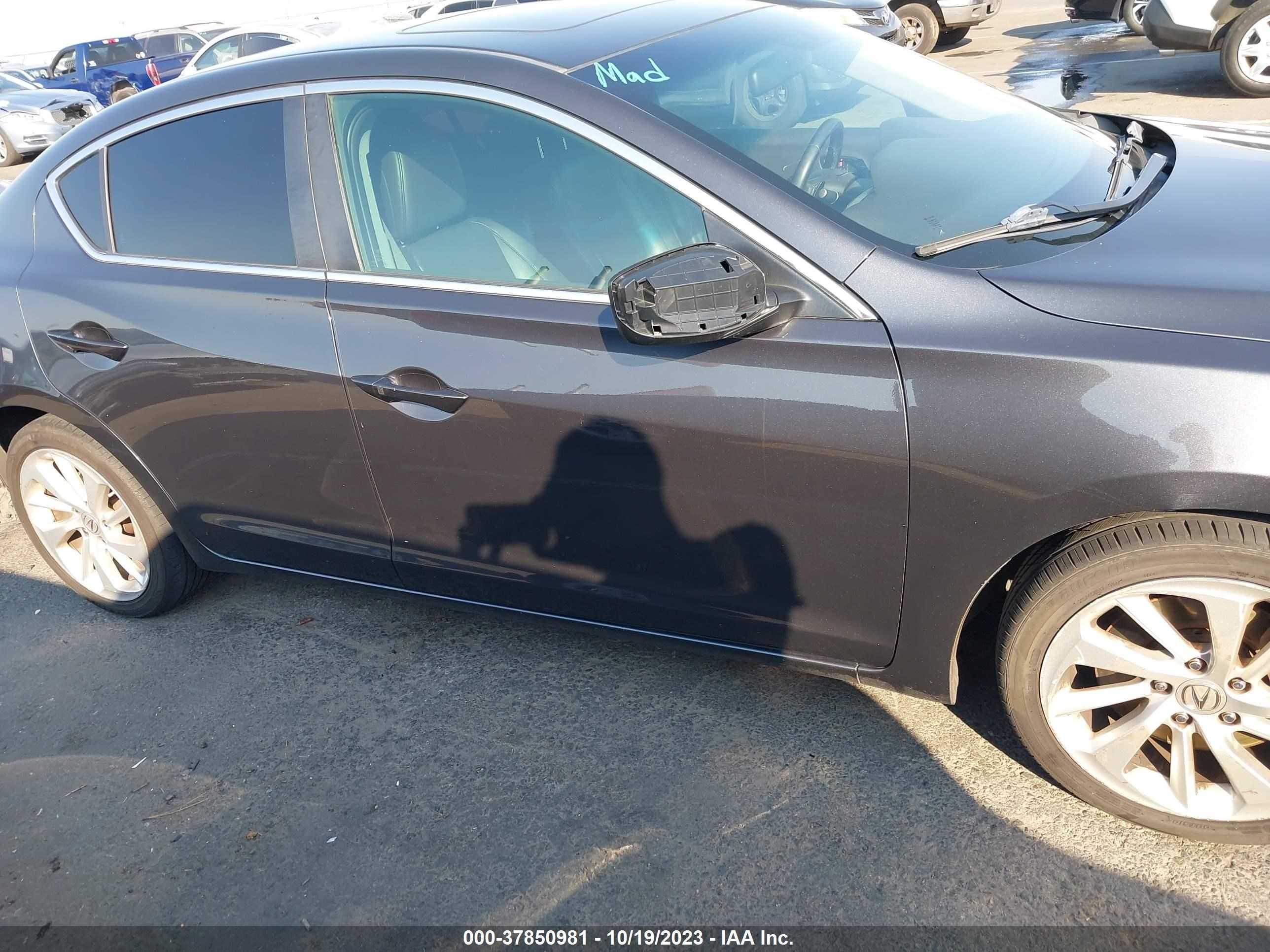 Photo 12 VIN: 19UDE2F35GA023795 - ACURA ILX 