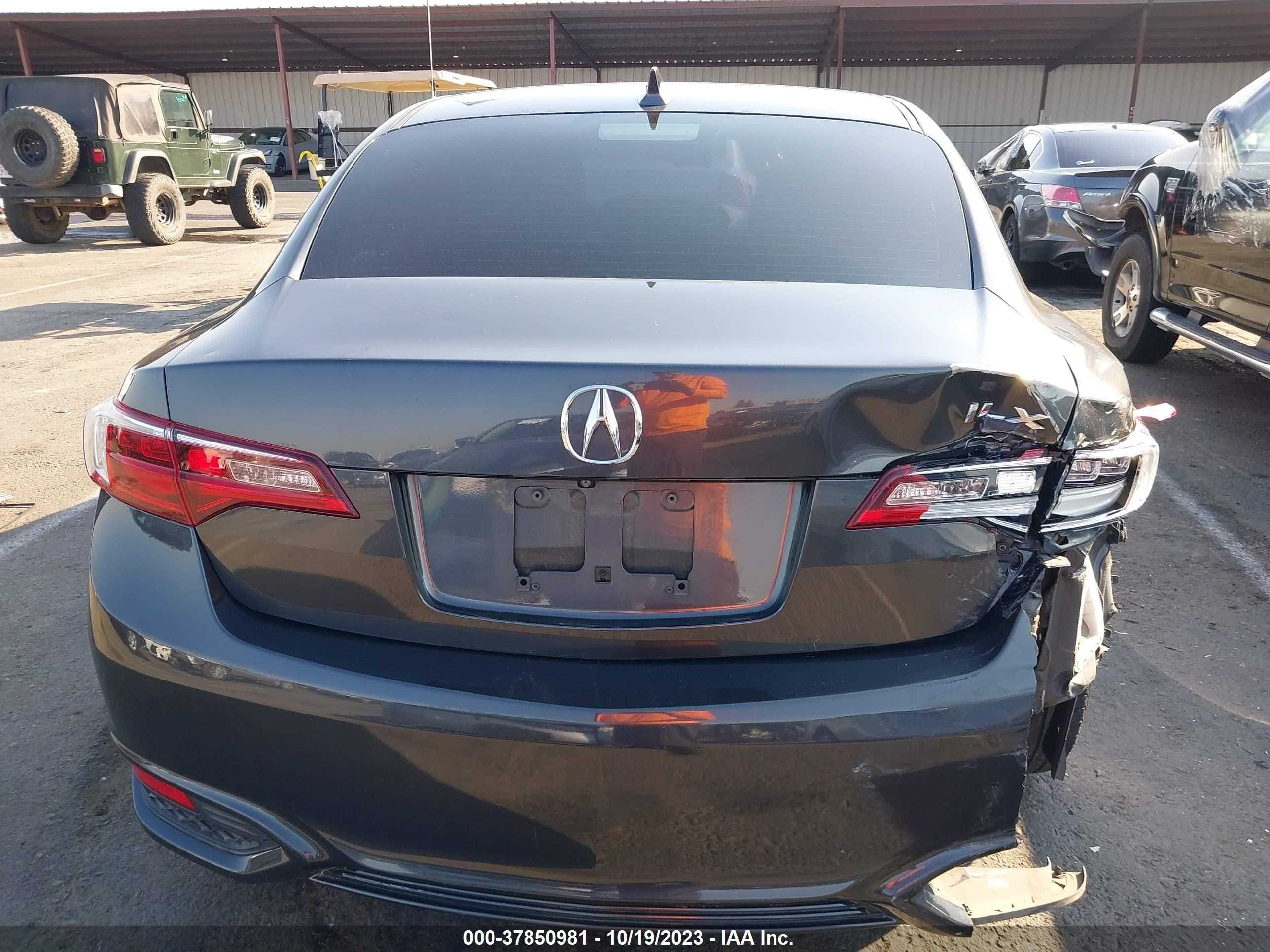 Photo 15 VIN: 19UDE2F35GA023795 - ACURA ILX 