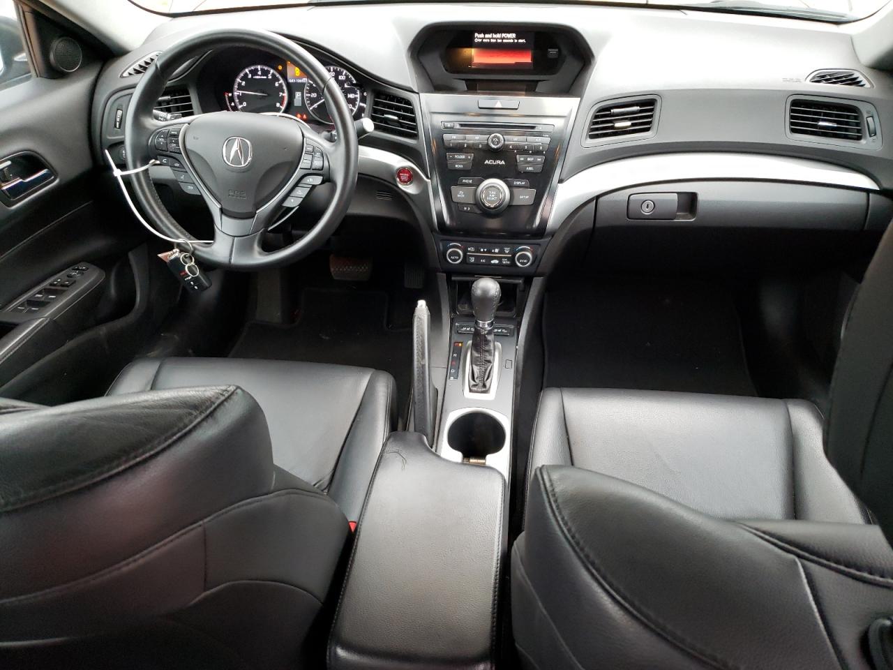 Photo 7 VIN: 19UDE2F35HA003290 - ACURA ILX 