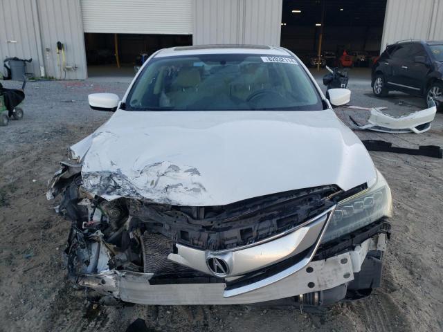 Photo 4 VIN: 19UDE2F35HA003516 - ACURA ILX BASE W 