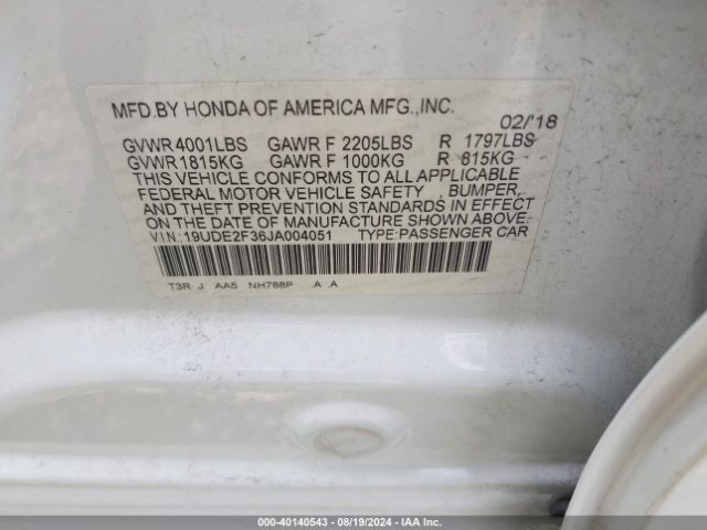 Photo 8 VIN: 19UDE2F36JA004051 - ACURA ILX 