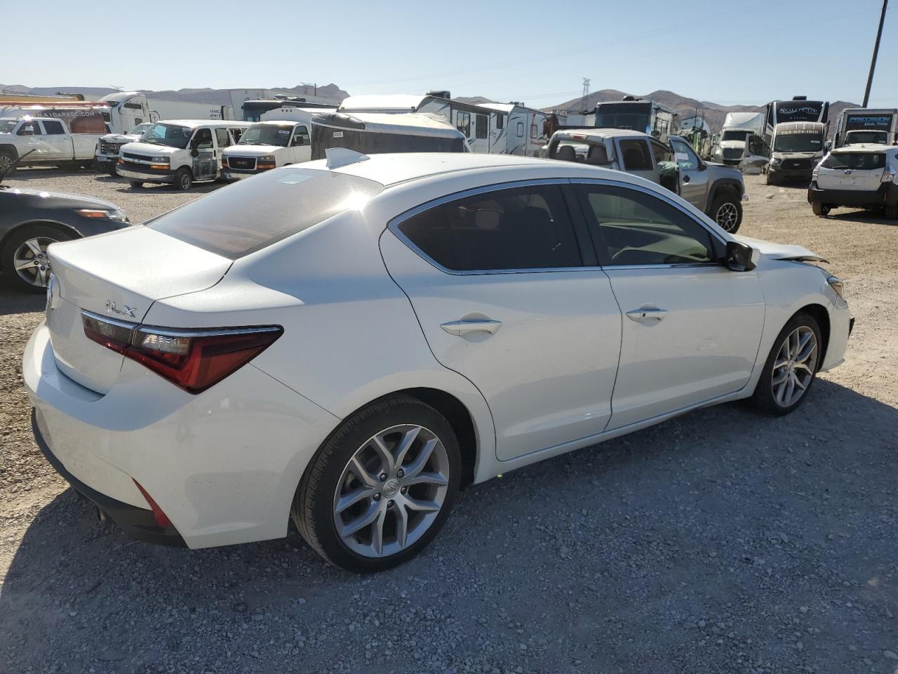 Photo 2 VIN: 19UDE2F36KA013379 - ACURA ILX 