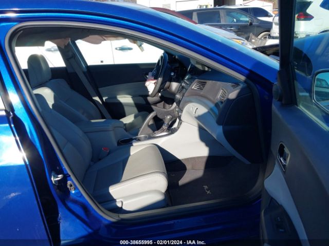 Photo 4 VIN: 19UDE2F37HA012217 - ACURA ILX 