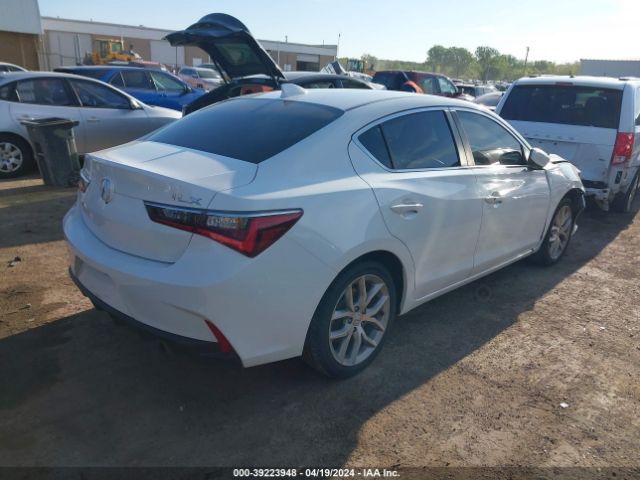 Photo 3 VIN: 19UDE2F37LA000531 - ACURA ILX 