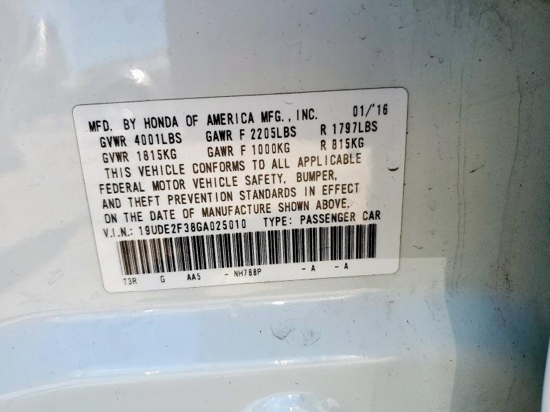 Photo 11 VIN: 19UDE2F38GA025010 - ACURA ILX BASE W 