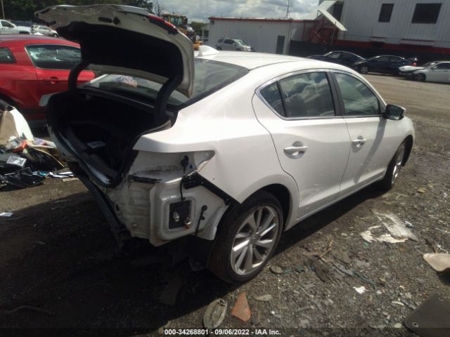 Photo 3 VIN: 19UDE2F38JA006402 - ACURA ILX 