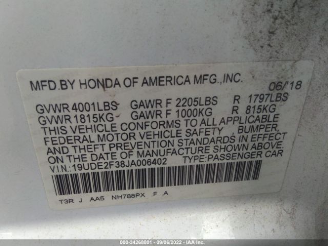 Photo 8 VIN: 19UDE2F38JA006402 - ACURA ILX 