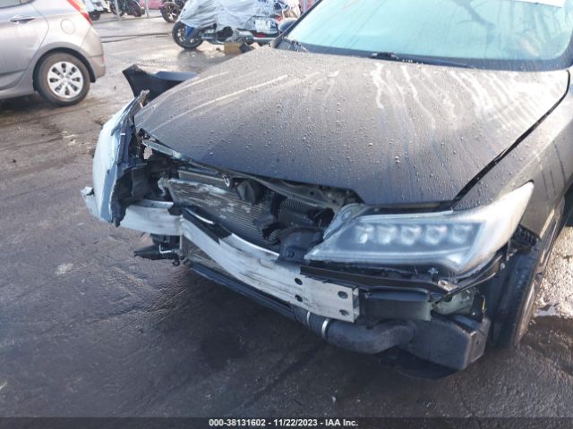 Photo 5 VIN: 19UDE2F38JA006738 - ACURA ILX 