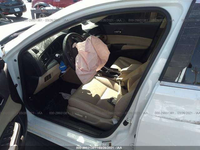 Photo 4 VIN: 19UDE2F39JA000138 - ACURA ILX 