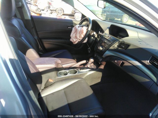 Photo 4 VIN: 19UDE2F39JA001774 - ACURA ILX 