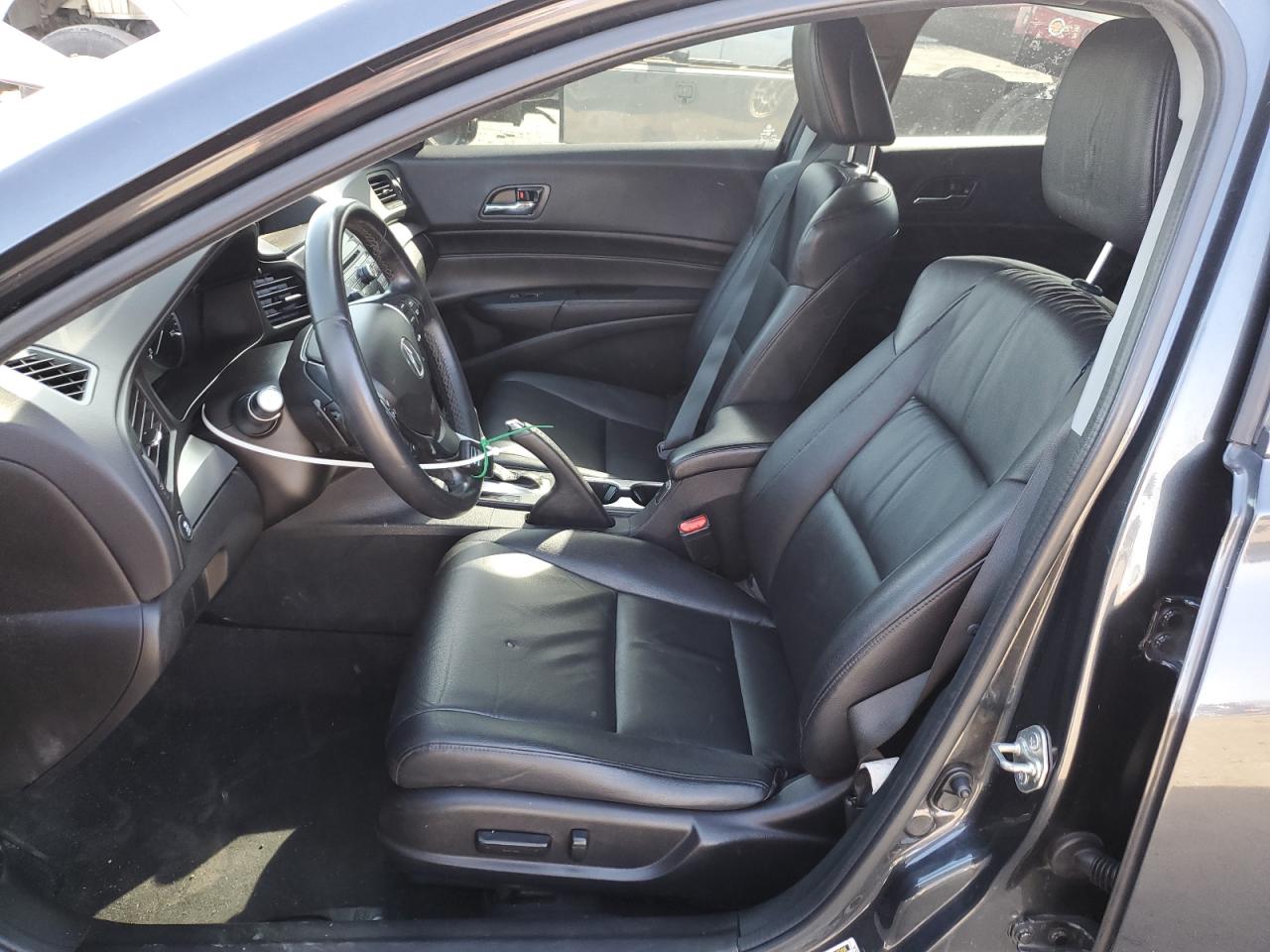 Photo 6 VIN: 19UDE2F3XGA021136 - ACURA ILX 