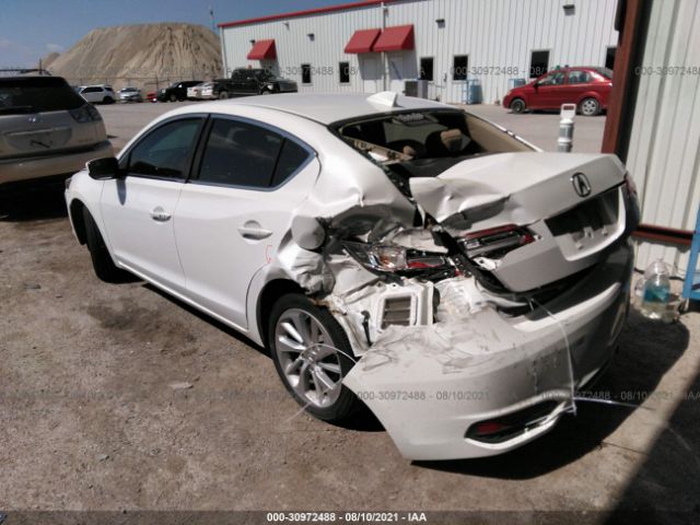 Photo 2 VIN: 19UDE2F3XHA011966 - ACURA ILX 