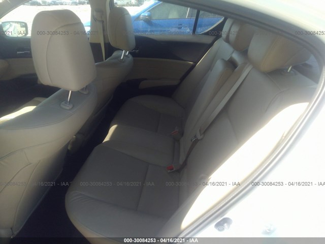 Photo 7 VIN: 19UDE2F43JA000001 - ACURA ILX 